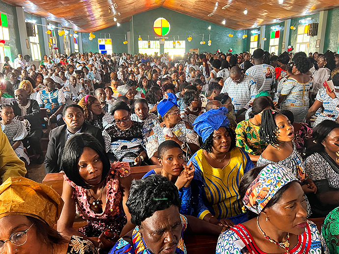 Kirche Messe Kamerun Bamenda Nordwest