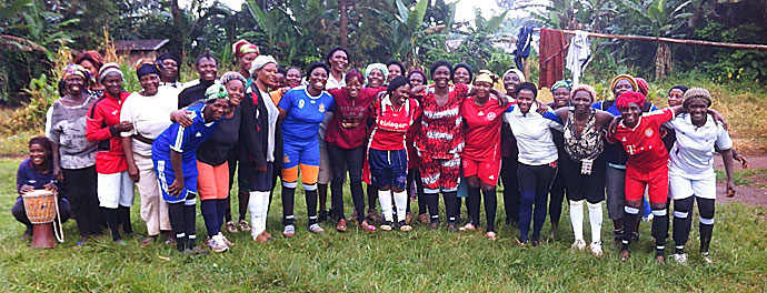 Frauen Fussball Kamerun