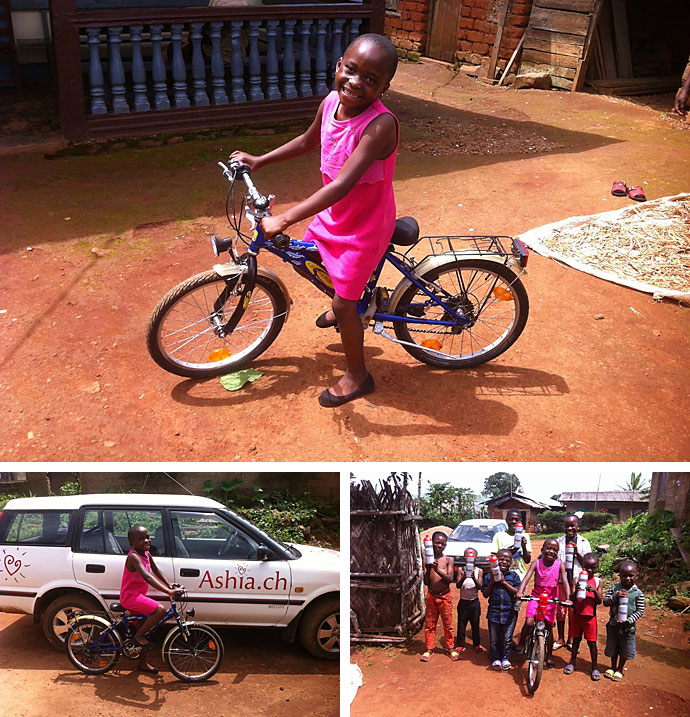 Fahrrad Mädchen Kamerun