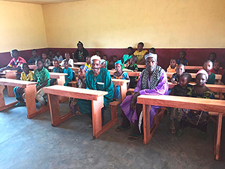 Primarschule Bänke Kamerun