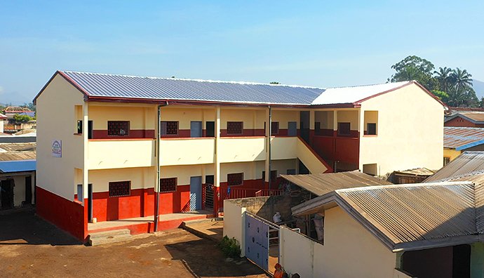 Schulhausbau Njimbot Foumbot Kamerun Primarschule