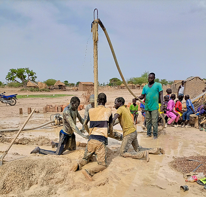 Engelskind Hydrocephalus Oumarou Kamerun