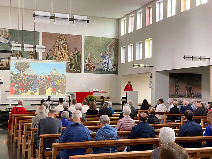 Borrweg St. Theresia Messe Gottesdienst Zürich Ashia Kamerun Kinderhilfswerk