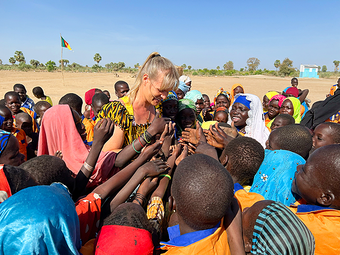 Kamerun Kinderhilfswerk Kindern helfen Afrika Unterstütung