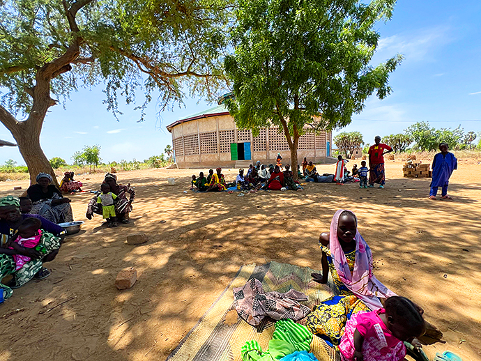 Logone-Birni Extreme-Nord Cameroun Kamerun Kinderhilfswerk Ashia