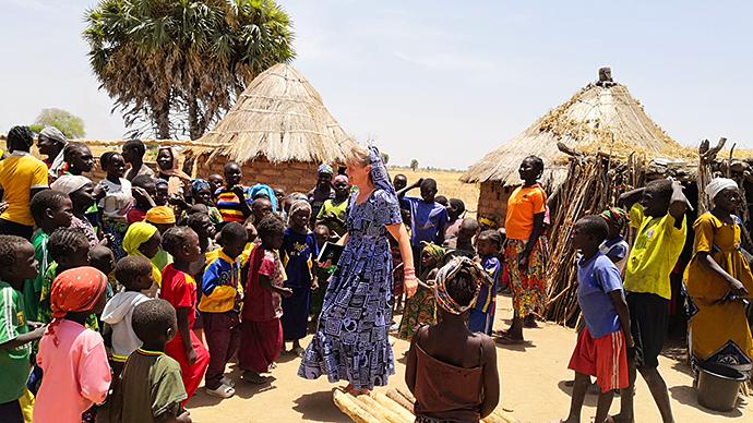 Kamerun Kinderhilfswerk Kindern helfen Afrika Unterstütung