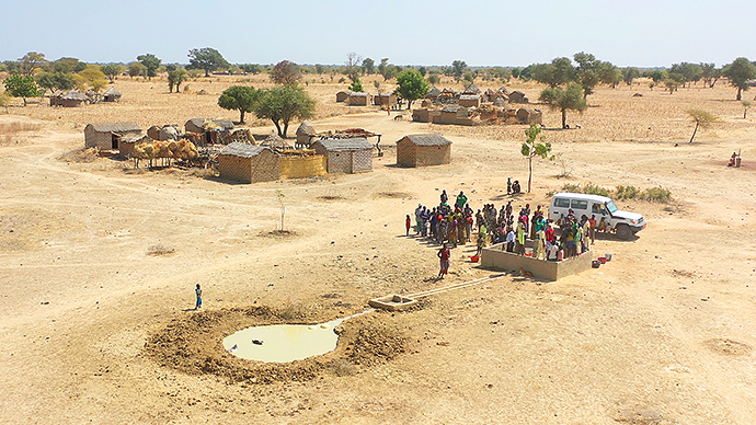 Brunnenbohrung Afrika Wasserprojekt Kamerun Extrême-Nord