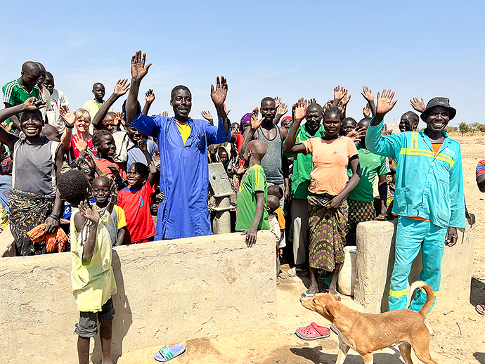 Brunnenbohrung Afrika Wasserprojekt Kamerun Extrême-Nord