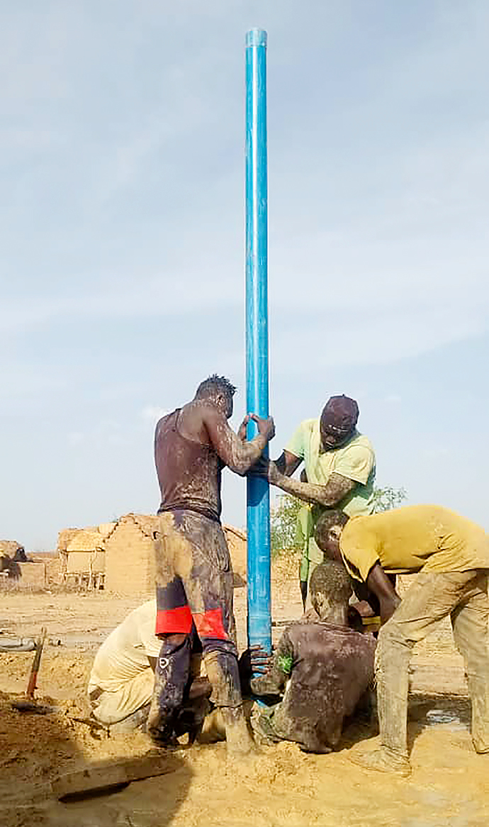 Brunnenbohrung Afrika Wasserprojekt Kamerun Extrême-Nord