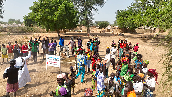 Brunnenbohrung Afrika Wasserprojekt Kamerun Extrême-Nord