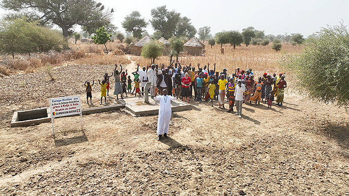 Brunnenbohrung Afrika Wasserprojekt Kamerun Extrême-Nord