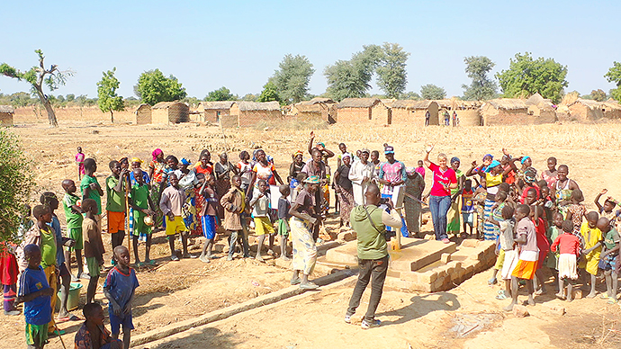 Brunnenbohrung Afrika Wasserprojekt Kamerun Extrême-Nord