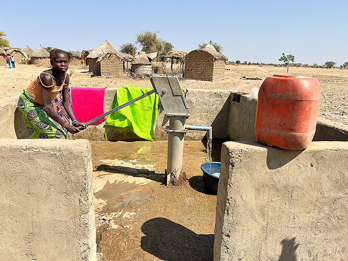 Brunnenbohrung Afrika Wasserprojekt Kamerun Extrême-Nord