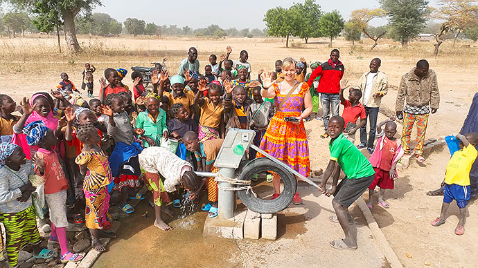 Brunnenbohrung Afrika Wasserprojekt Kamerun Extrême-Nord