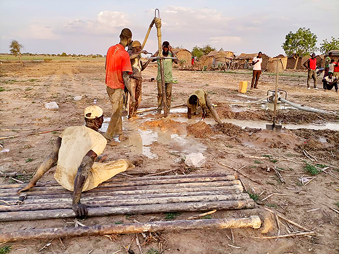 Brunnenbohrung Afrika Wasserprojekt Kamerun Extrême-Nord