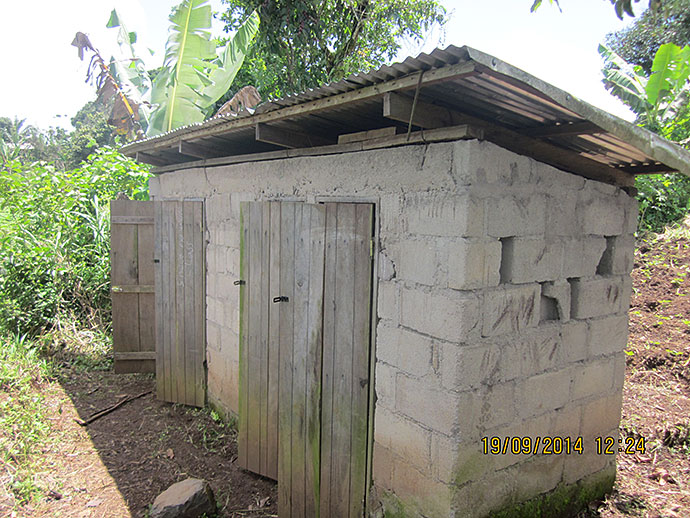 Toilettengebäude GTHS Bali Nyonga