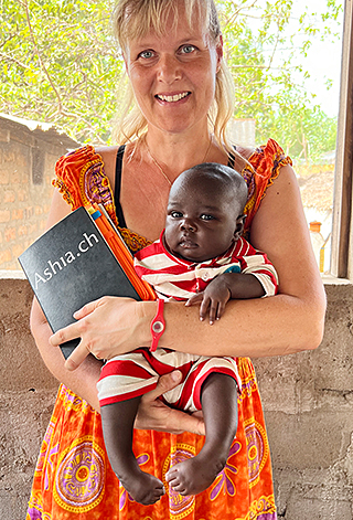 Kinderoperationen Ashia Kamerun