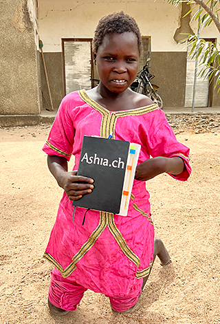 Kinderoperationen Ashia Kamerun