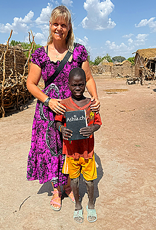Kinderoperationen Ashia Kamerun