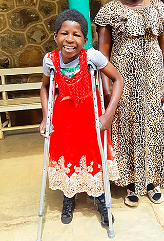 Kinderoperationen Ashia Kamerun