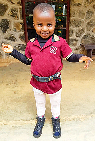 Kinderoperationen Ashia Kamerun