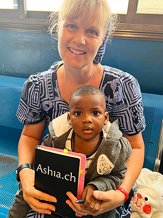 Anorektale Fehlbildung Kamerun Kinderoperation